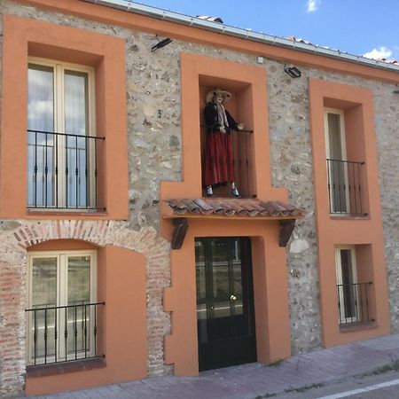 Casa Rural El Horno De La Aldegueela Torrecaballeros Extérieur photo